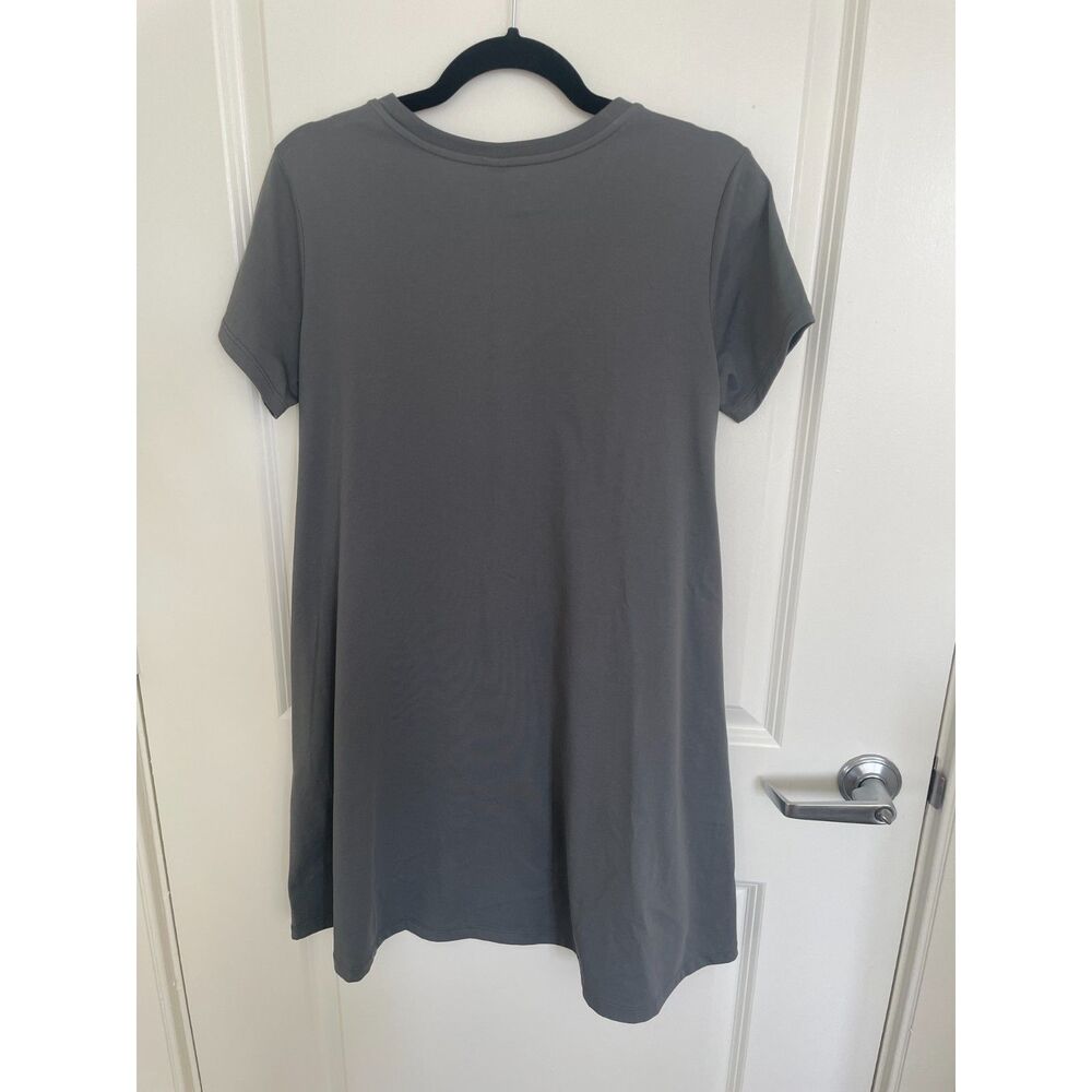 UNIQLO NWT AIRism T Shirt Dress Sz Small Minimalist Neutral Staple - Picture 4 of 8
